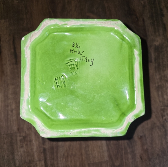 Vintage Italian green vase, Bassano ceramic - Picture 14 of 15